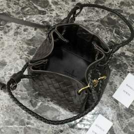 Picture of Bottega Veneta Handbags _SKUfw184062944fw